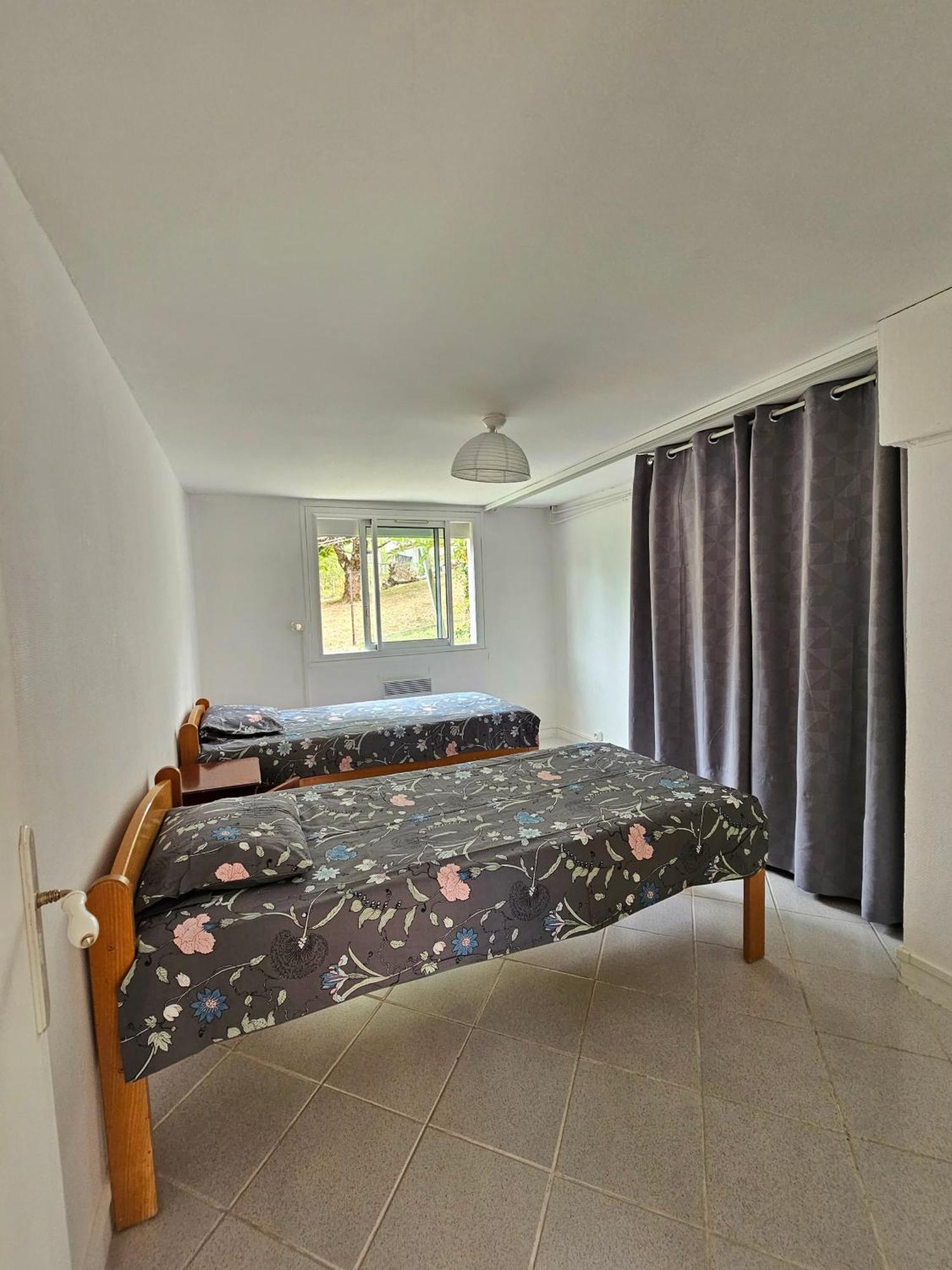 Appartement Lumineux Et Calme En Rez-De-Jardin Castanet-Tolosan Ngoại thất bức ảnh